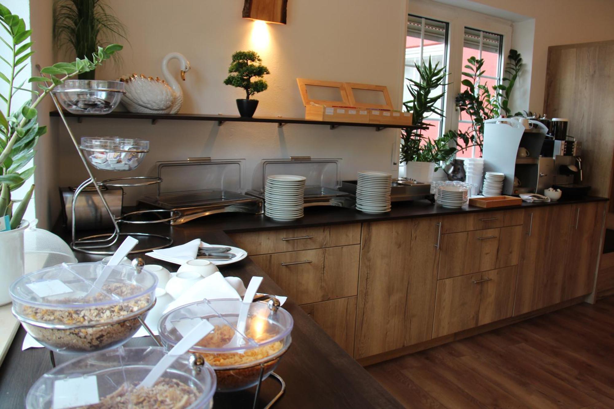Hotel Restaurant Adria Kroatien Bad Ems Exteriér fotografie